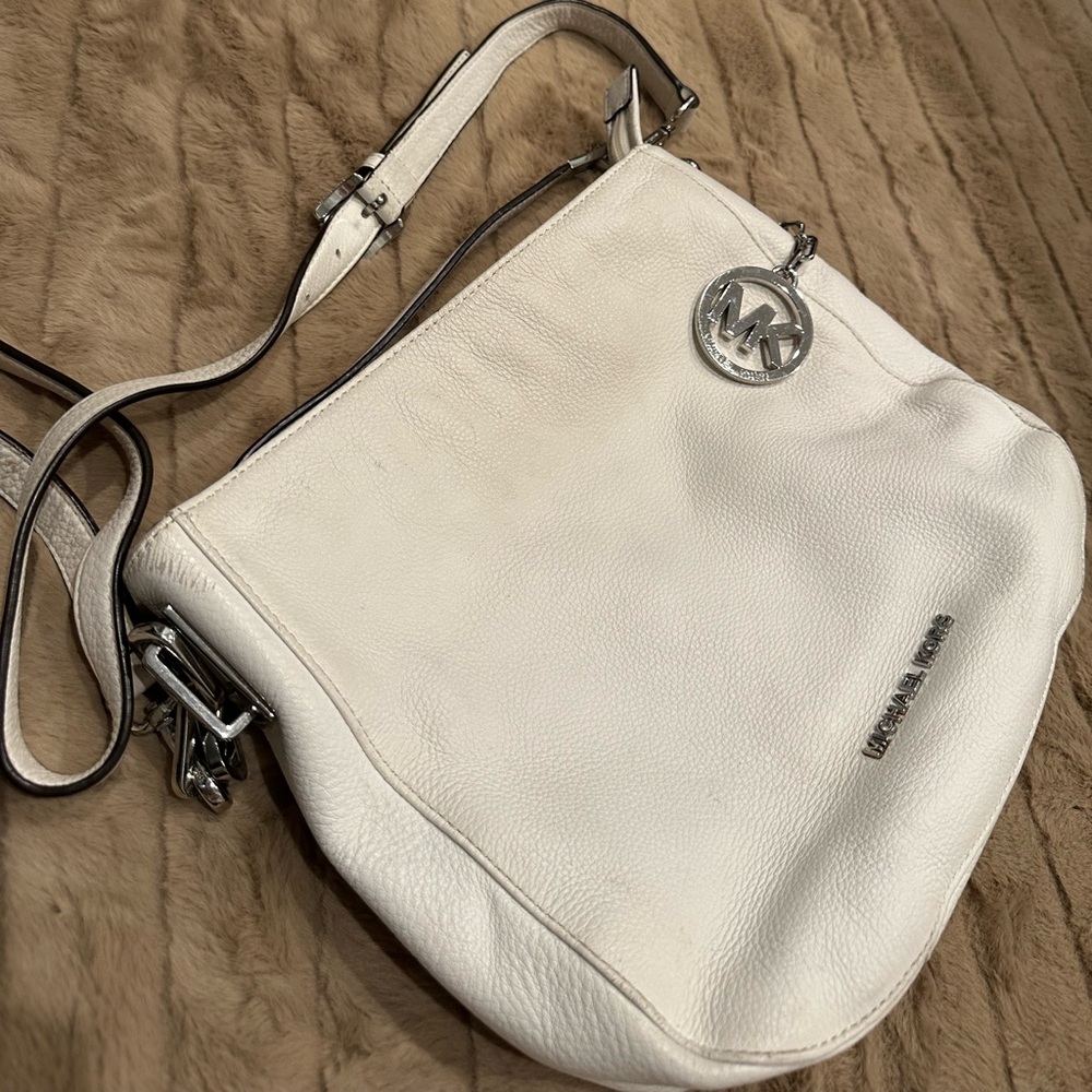 White Leather Michael Kors Satchel Medium Crossbody Silver Details Adjustable